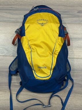 Osprey Daylite Backpack in Blue/Yellow